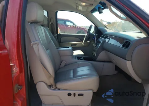 2008 GMC Sierra K1500 z USA, uszkodzony, nr VIN 2GTEK133881304785